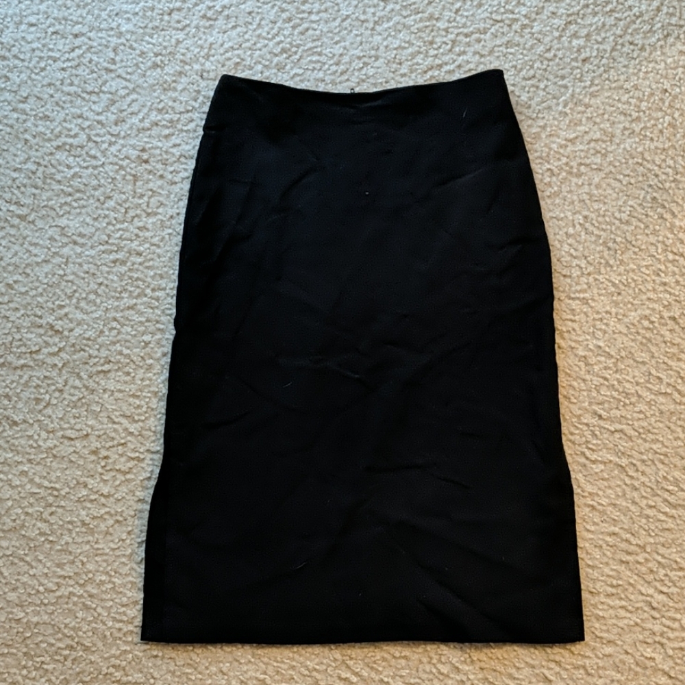 Black pencil skirt